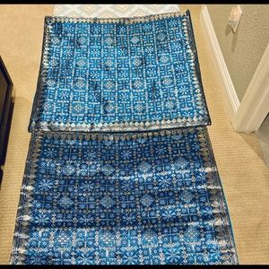 RICH CUSHION COVERS. NWOT. BEAUTIFUL PAIR